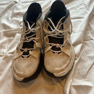 Kyrie 7 “TB White” – Men’s Size (Used, No Box)